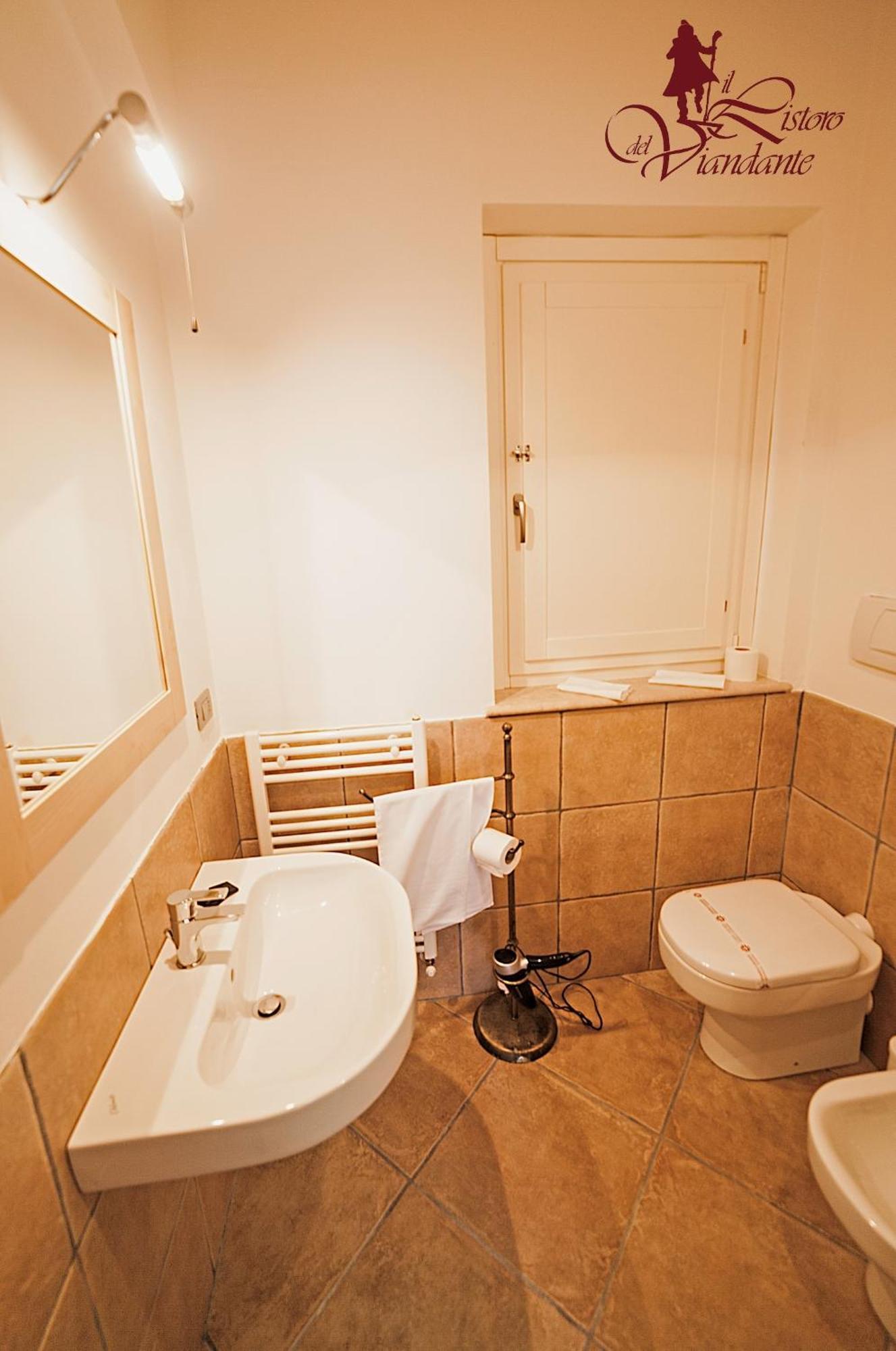 Il Ristoro Del Viandante Hotel Offagna Room photo