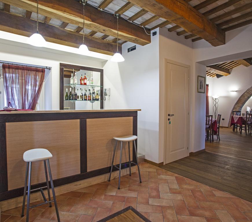 Il Ristoro Del Viandante Hotel Offagna Exterior photo